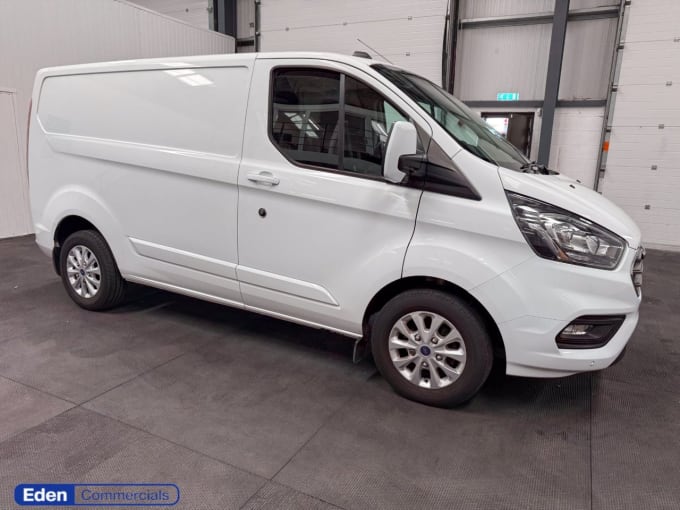 2025 Ford Transit Custom