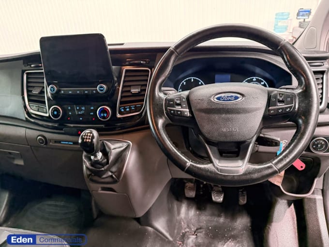 2025 Ford Transit Custom