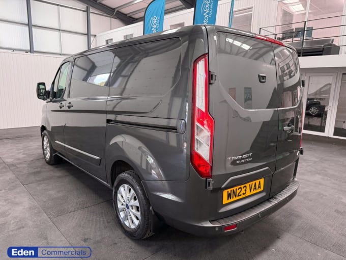 2025 Ford Transit Custom