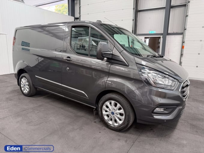 2025 Ford Transit Custom