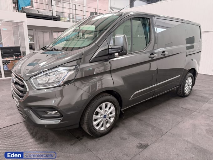 2025 Ford Transit Custom