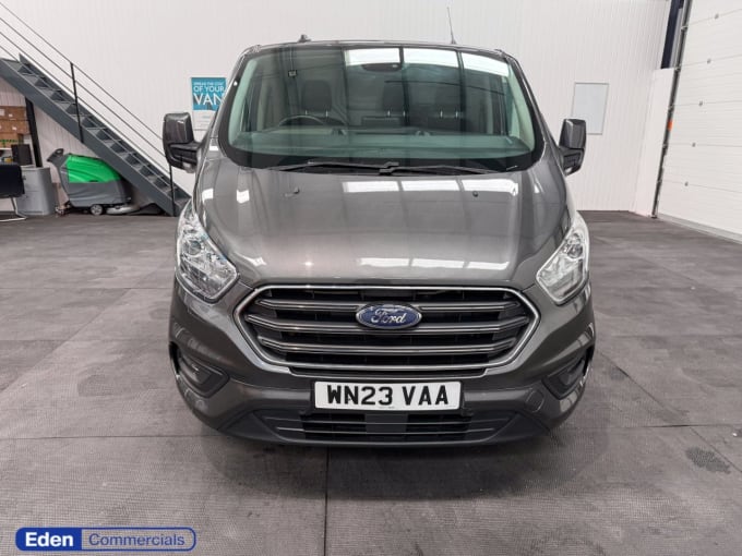 2025 Ford Transit Custom