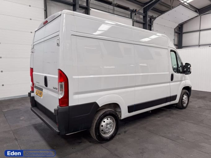 2025 Peugeot Boxer