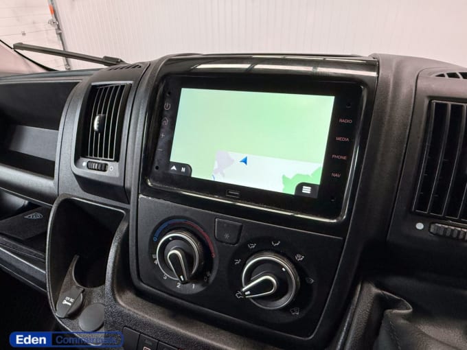2025 Peugeot Boxer