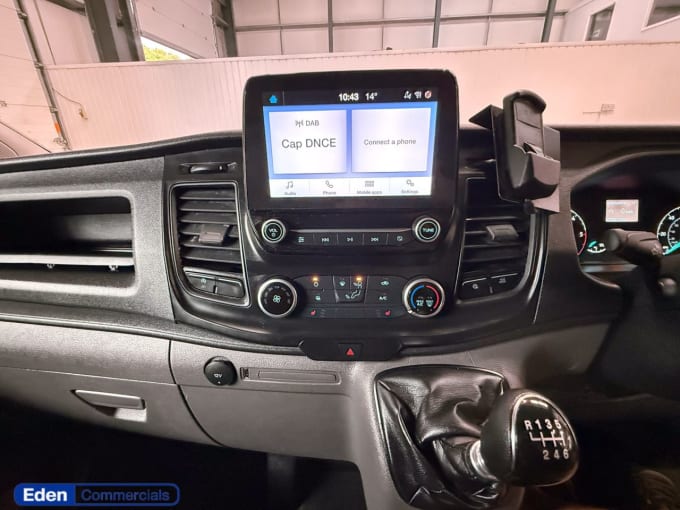 2025 Ford Transit Custom