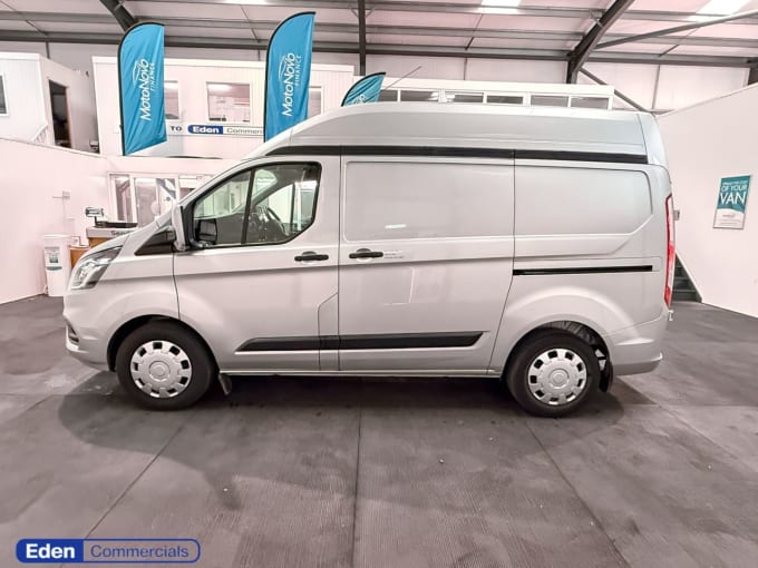 2025 Ford Transit Custom