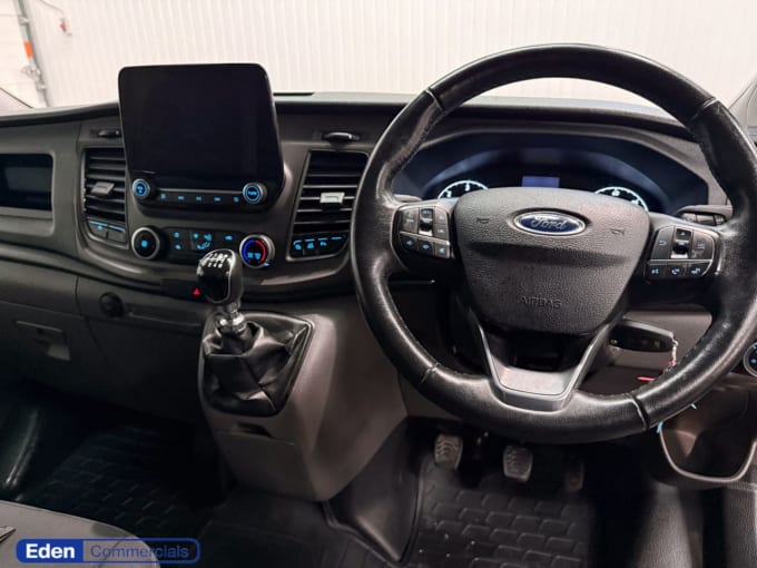 2025 Ford Transit Custom