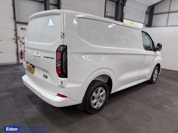 2025 Ford Transit Custom