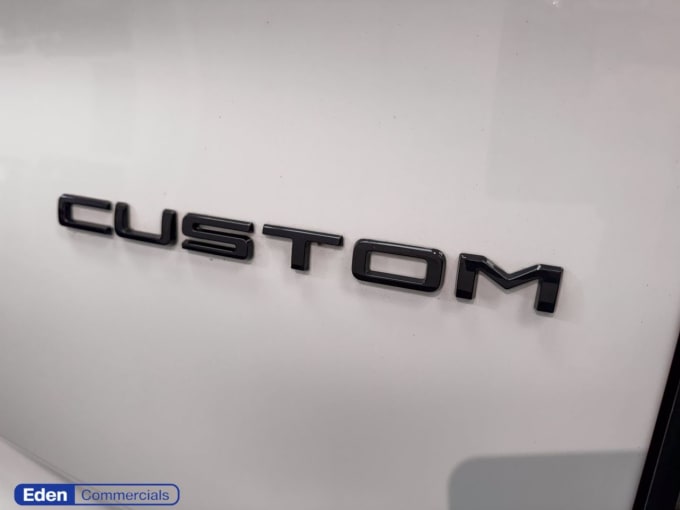 2025 Ford Transit Custom