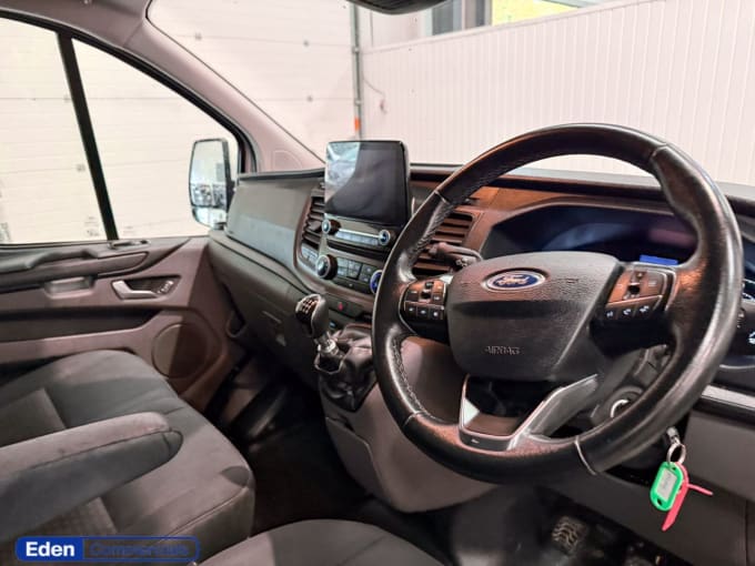 2025 Ford Transit Custom