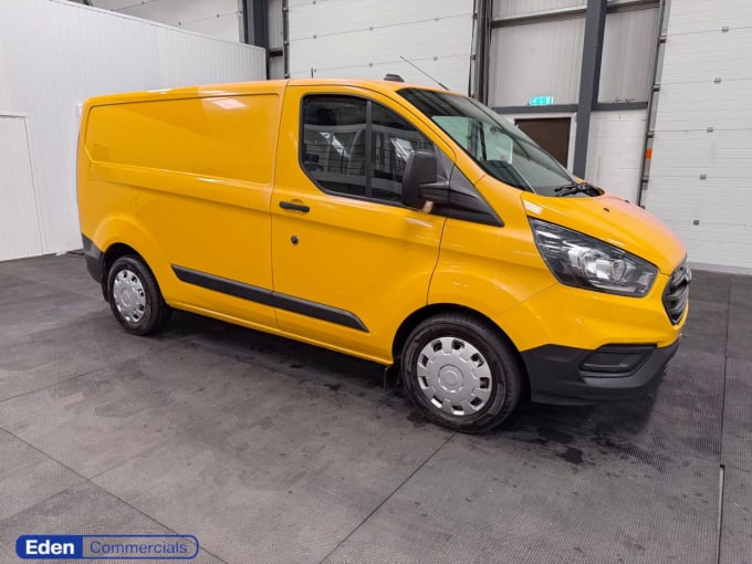 2025 Ford Transit Custom