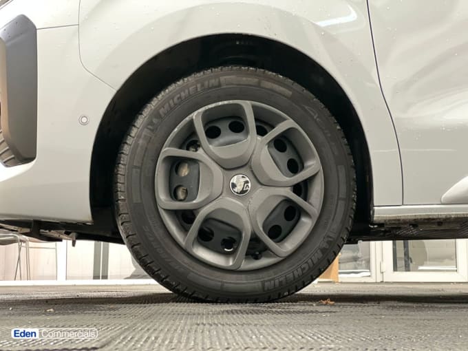 2024 Vauxhall Vivaro