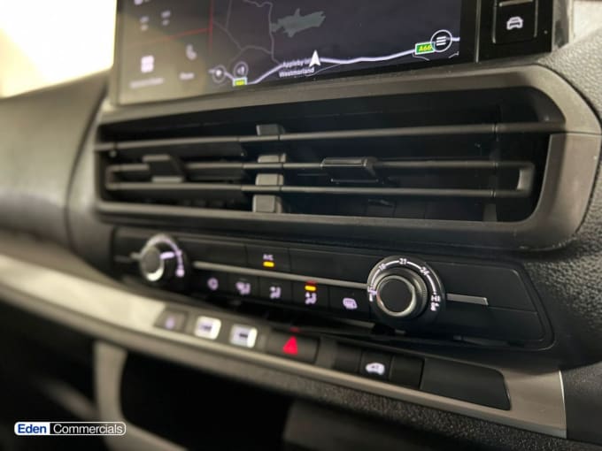 2024 Vauxhall Vivaro