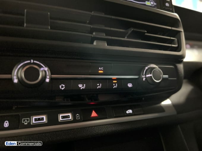 2024 Vauxhall Vivaro