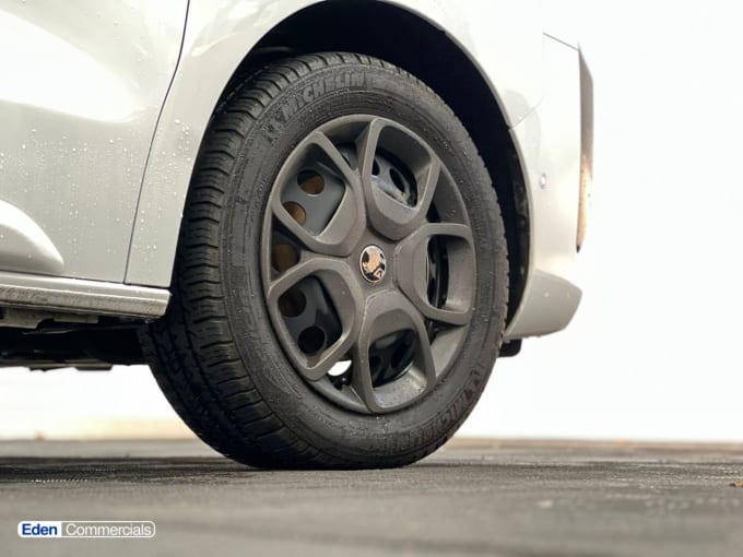 2024 Vauxhall Vivaro