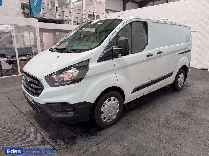 2025 Ford Transit Custom