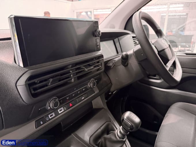 2025 Vauxhall Vivaro