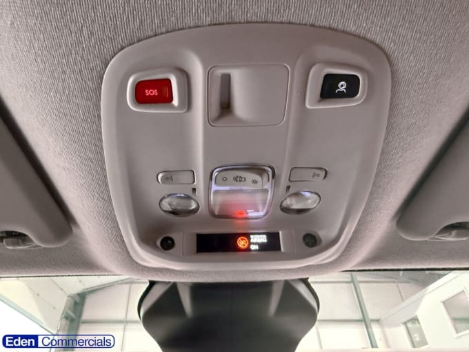 2025 Vauxhall Vivaro