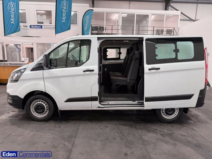 2025 Ford Transit Custom