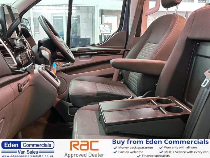 2025 Ford Transit Custom