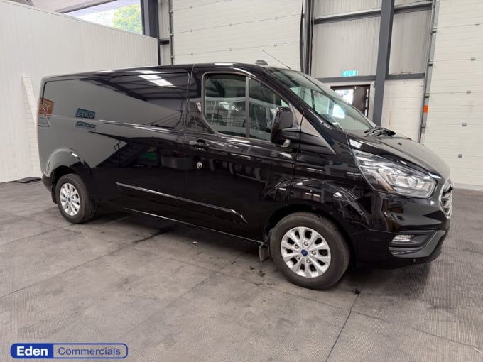 2025 Ford Transit Custom