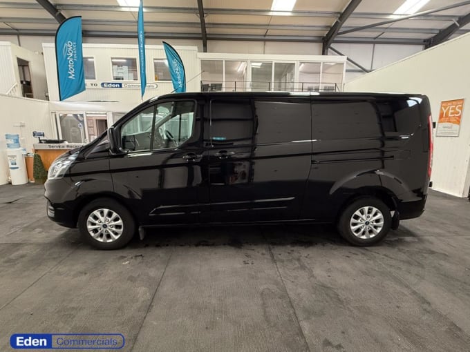 2025 Ford Transit Custom