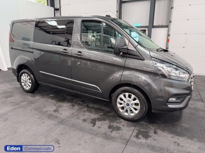 2025 Ford Transit Custom