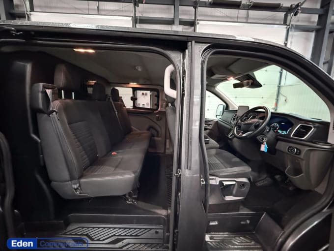 2025 Ford Transit Custom
