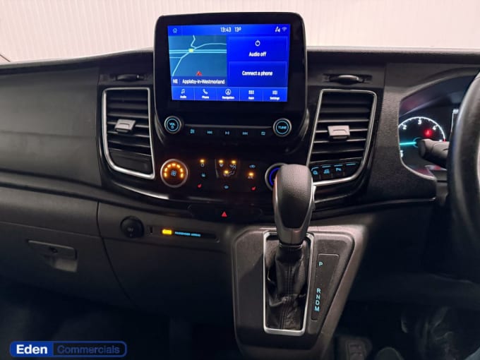 2025 Ford Transit Custom