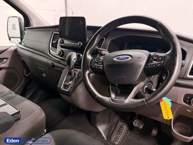 2025 Ford Transit Custom