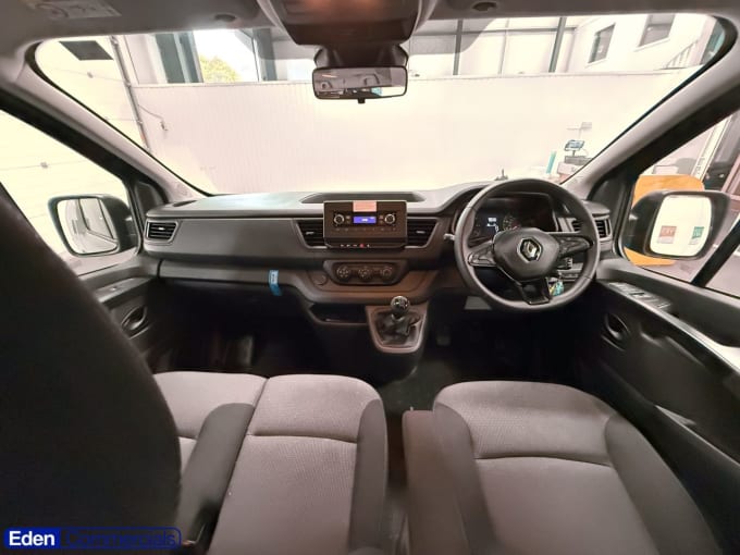2025 Renault Trafic