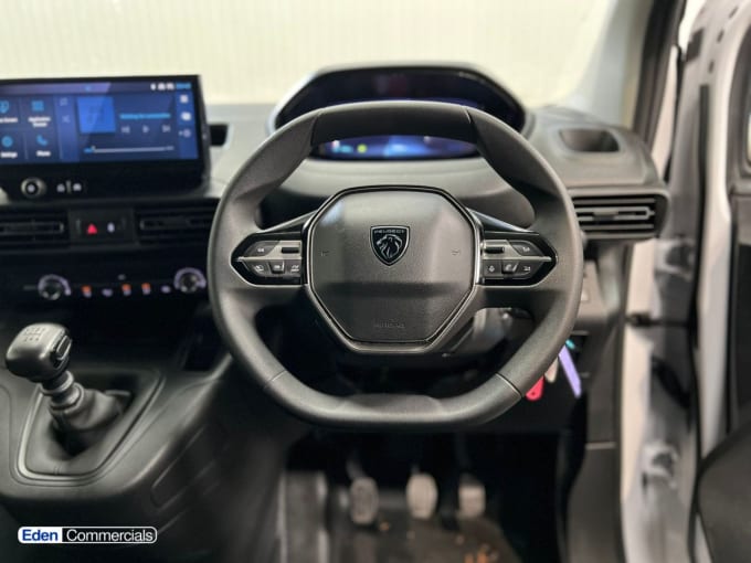 2025 Peugeot Partner