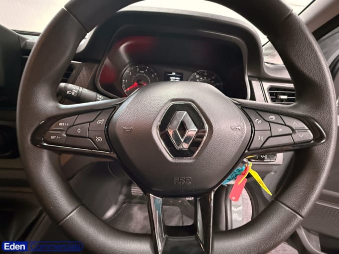 2025 Renault Trafic