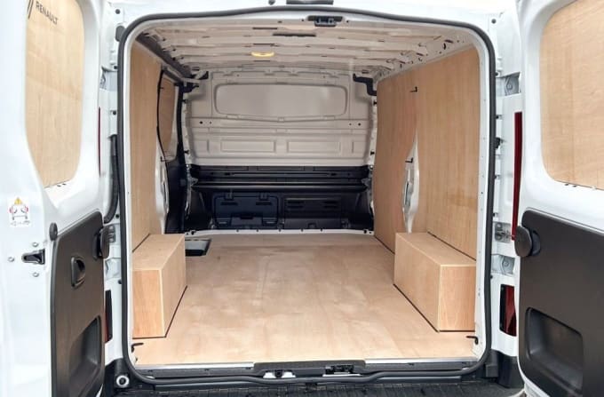 2025 Renault Trafic