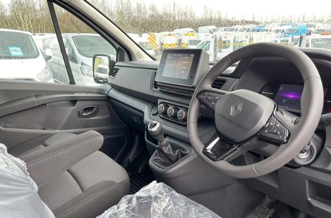 2025 Renault Trafic