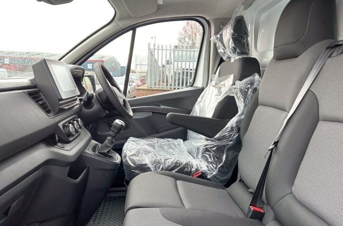 2025 Renault Trafic
