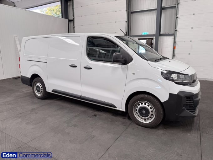 2025 Vauxhall Vivaro