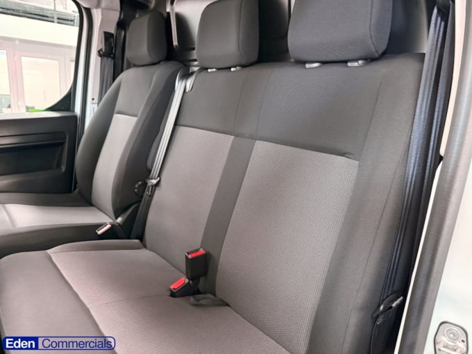 2025 Vauxhall Vivaro