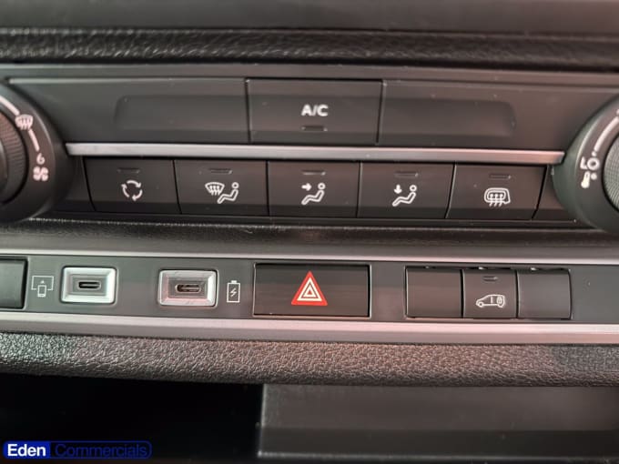 2025 Vauxhall Vivaro