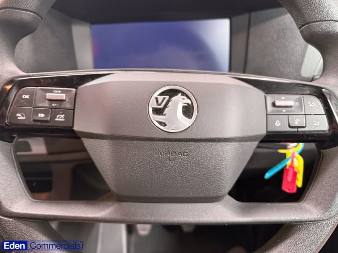 2025 Vauxhall Vivaro