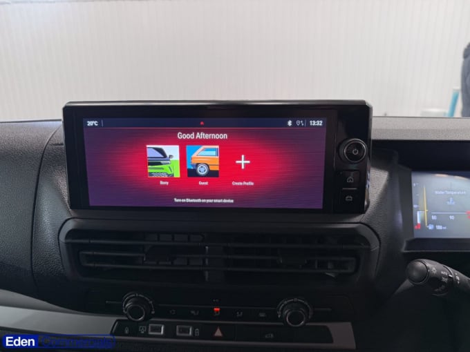 2025 Vauxhall Vivaro