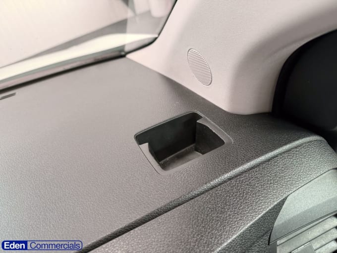 2025 Vauxhall Vivaro