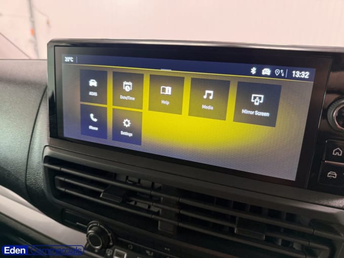 2025 Vauxhall Vivaro