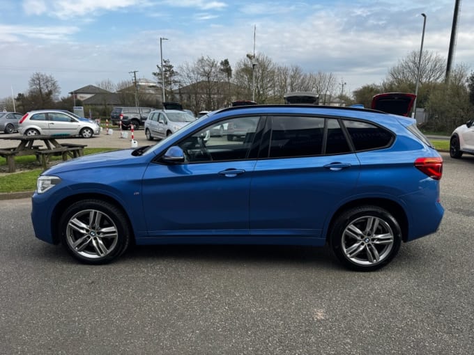 2025 BMW X1