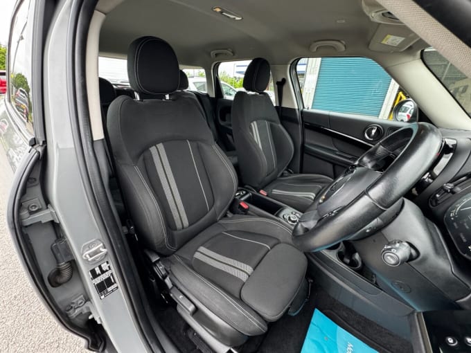 2025 Mini Countryman