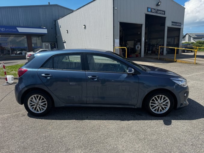 2025 Kia Rio