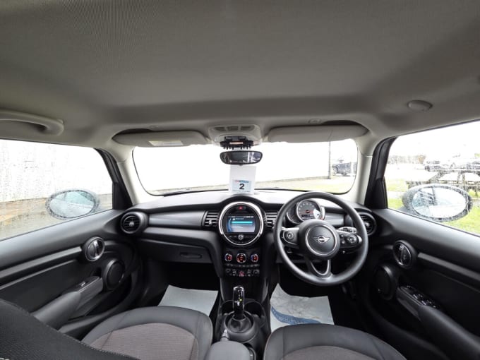 2025 Mini Hatch