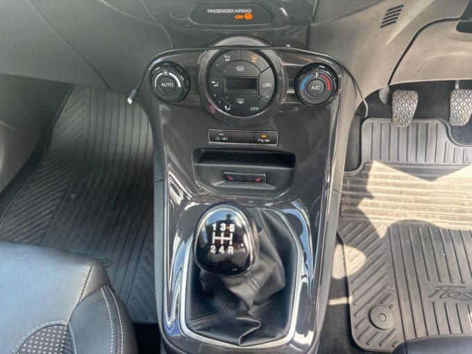 2025 Ford Fiesta