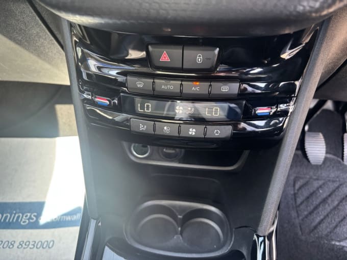 2025 Peugeot 2008