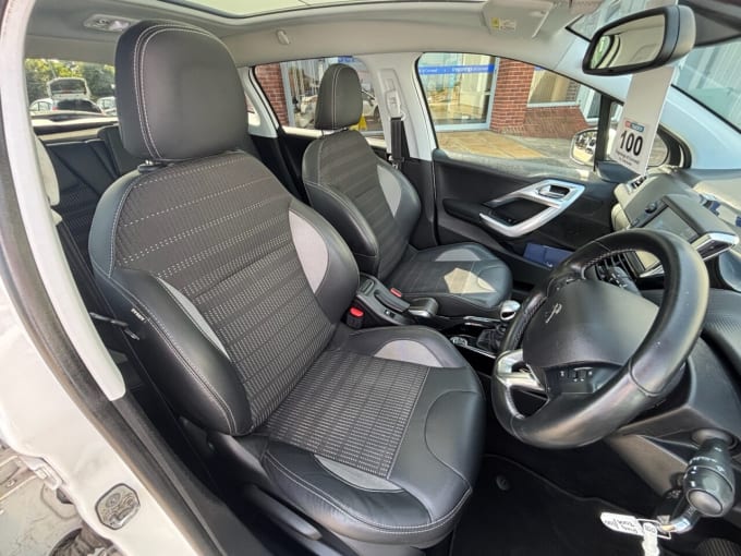 2025 Peugeot 2008